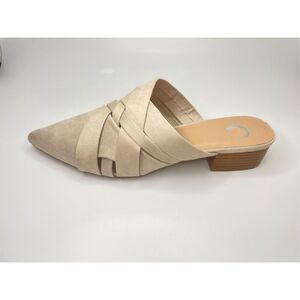 Journee Collection kalida Mule size 11  Color beige